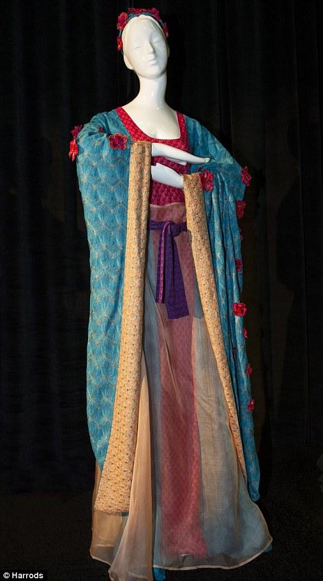 Les robes des princesses de Disney réinventées par de grands designers!